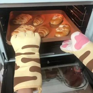 Cat Paw Oven Gloves: A Stunning Must-Have for Your Kitchen