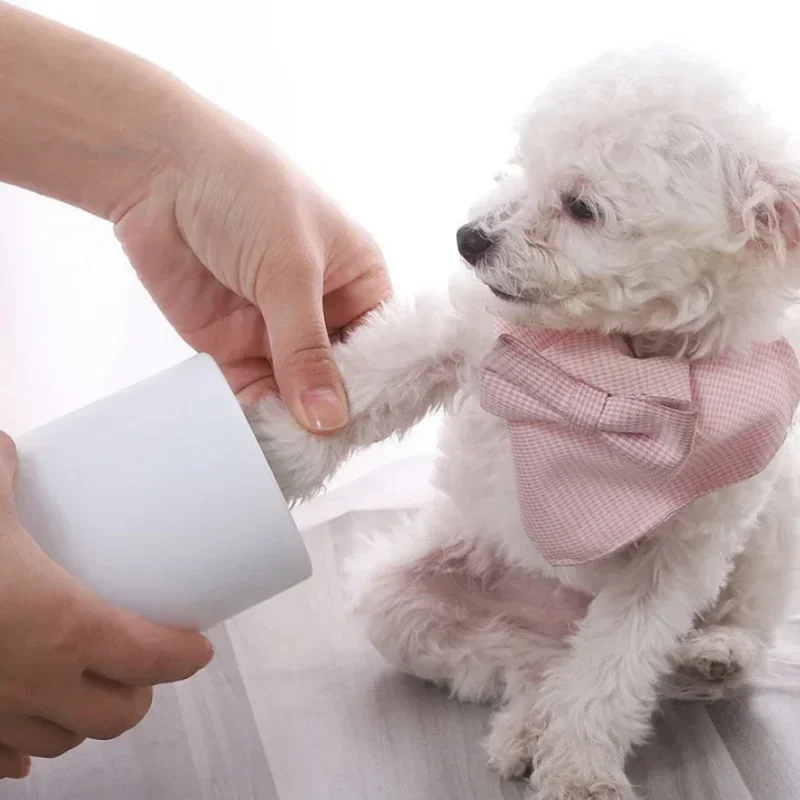 Pet Foot Washer Cup: Effortless Cleaning Solution! - Image 3